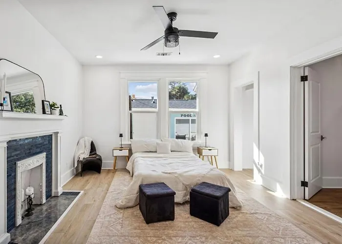 Wright Street Royale- New Downtown With Pool! Holiday home Pensacola